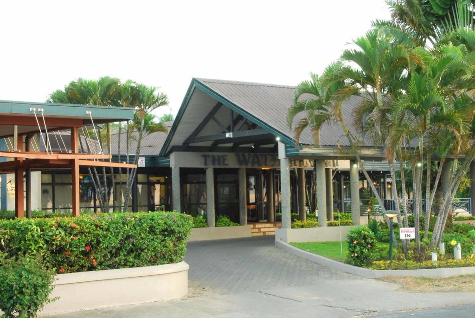 Tanoa Waterfront Hotel Lautoka Exterior photo